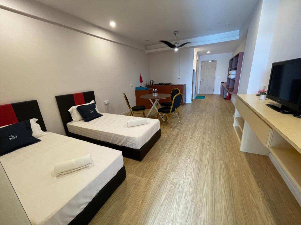 Aru Suites Homestay Wifi,Carpark,24H Check In,Water Filter By R2 Residence Кота-Кинабалу Экстерьер фото